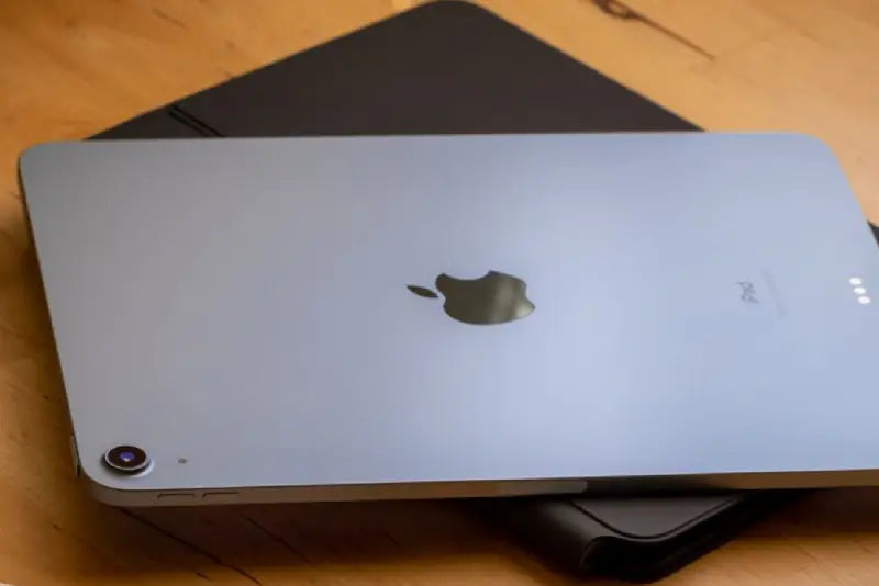 Why Refurbished iPads Are a Smart Choice for Seniors