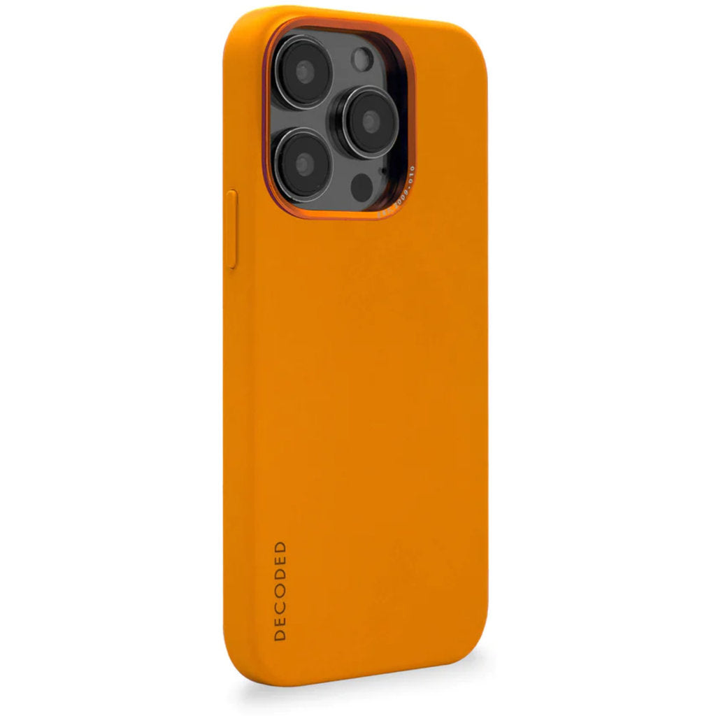 Decoded Silicone Backcover Apple iPhone 14 Pro Apricot