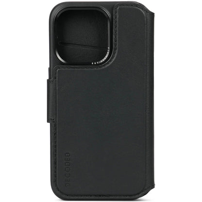 Decoded Leather Detachable Wallet Apple iPhone 15 Pro Black