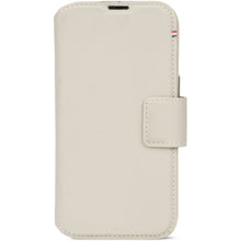 Decoded Leather Detachable Wallet Apple iPhone 15 Clay
