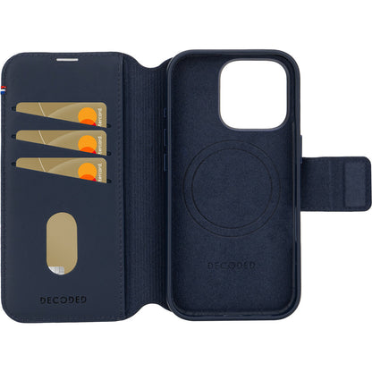 Decoded Leather Detachable Wallet Apple iPhone 16 Pro Navy
