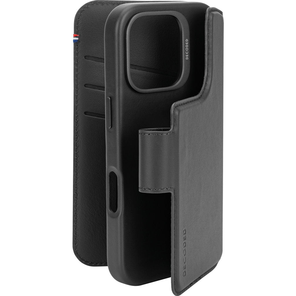 Decoded Leather Detachable Wallet Apple iPhone 16 Pro Black