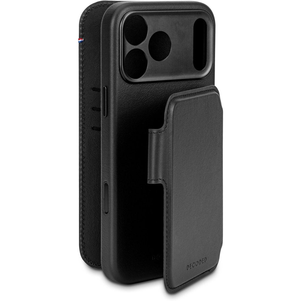 Decoded Leather Detachable Wallet Apple iPhone 17 Pro Black