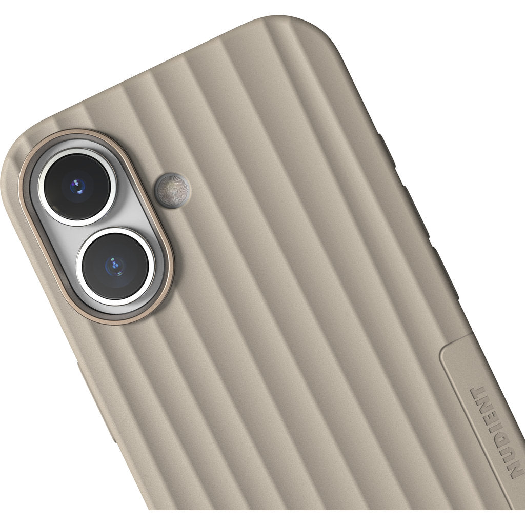 Nudient Bold MagSafe Case Apple iPhone 17 Linen Beige