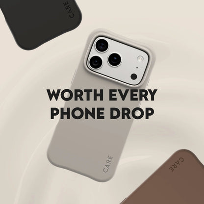 CARE by PanzerGlass Fashionable Case Samba Vanilla MagSafe iPhone 17 Pro